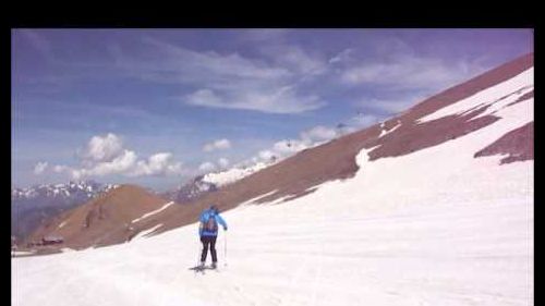 Peter skiing the last part of the Jandri run down to 2,600m today - 2nd July 2013
