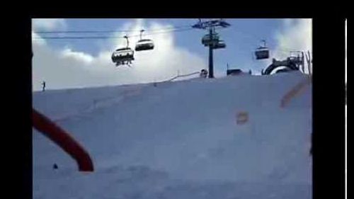 Yoshua hauptschule Kitzbühel boardin`for his life high jumps from a nine year old snowboard kid