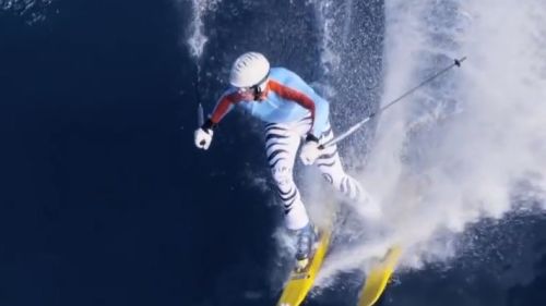Sciare alle hawaii, ecco l'ultima invenzione di chuck patterson e willy bogner