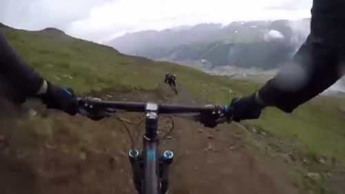 Discesa con la funivia del Pordoi