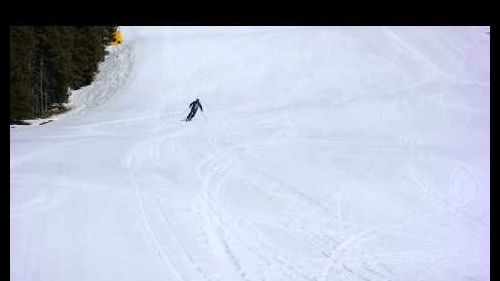 Telemark skiing short turns - full range of motion