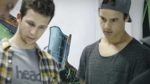 Head hammer & thrasher boots