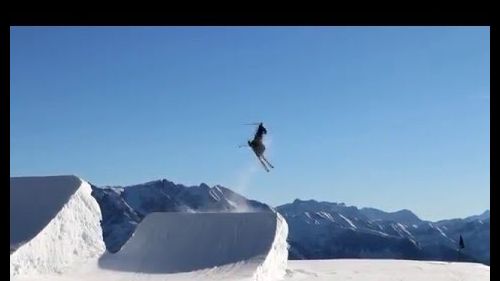 Powdering one-hand - Madonna di Campiglio