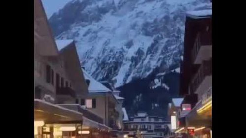 Lugares incriveis Noite de inverno em Grindelwald, na Suíça