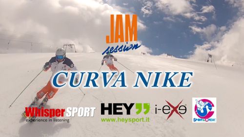 Curva nike