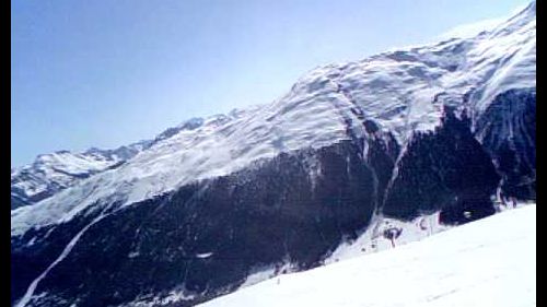 Livigno - Pista Centrale dal Carosello 3000.AVI