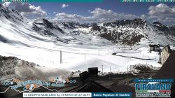 Vista sulla valle del Braulio dal passo Stelvio