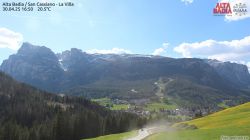 Webcam Vista sul paese di La Villa e l’altipiano del Gardenaccia