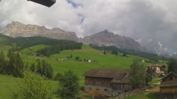 Vista sul Sasso di Santa Croce 3026m. e Lavarella 3055m.