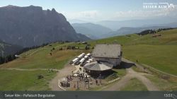 Puflatsch Bergstation 2100 m.