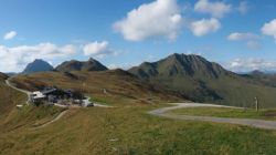 Gemeinde Bramberg am Wildkogel: Panorama Alm - Pass Thurn - Kitzbühel