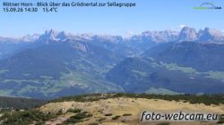 Bressanone: Rittner: Horn - Blick über das Grödnertal zur Sellagruppe