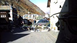 Piazza della chiesa Zermatt