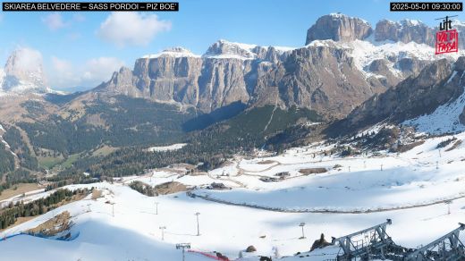 Canazei Belvedere Sass Pordoi dal Rifugio Sas Bece 2377 m