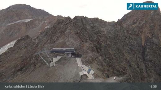 Val Senales Karlesjochbahn 3108 m.