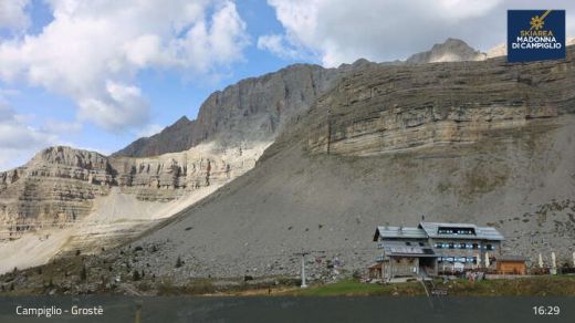 Pinzolo Grostè Sessellift - Talstation 2100 m.