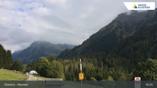 Davos Monbiel Parkplatz 1318 m.