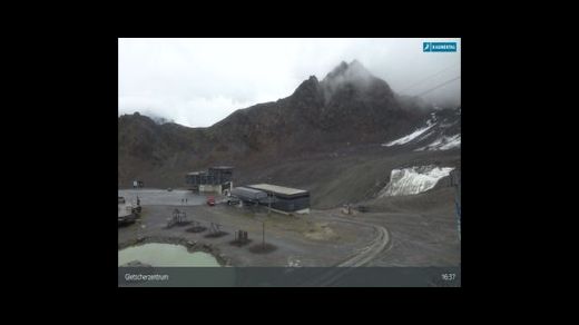 Val Senales Curon Venosta › Sud-est: Falginjochbahn Talstation - Begehbare Gletscherspalte - Snowpark Kaunertal