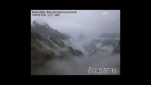 Racines Gemeinde Trins: Bremer Hütte - Blick nach Osten ins Gschnitztal