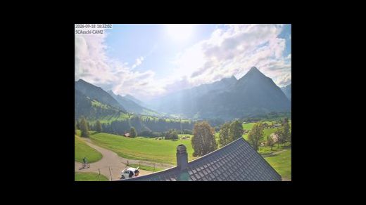 Interlaken Aeschi bei Spiez: Aeschiried › Est