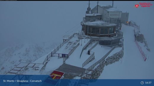 Corvatsch 3303 arrivo funivia