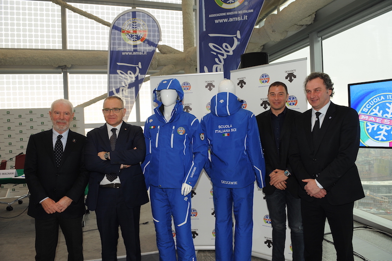 Presentata in Regione Lombardia la nuova divisa dell'Associazione Maestri di Sci