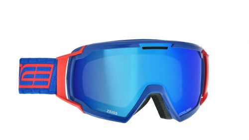 La maschera 618 di Salice Occhiali accompagna le sciate dei campioni
