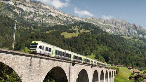 Trenino delle Alpi. Entro 2018 collegamento fisso tra l'Oberland Bernese e Ossola?