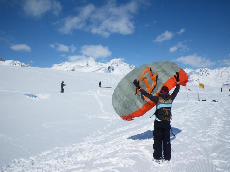 snowkiting school flymountains