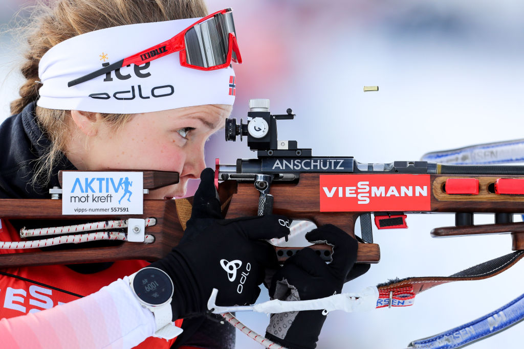 Tiril Eckhoff si conferma, sua la Sprint di Le Grand Bornand. Quindicesima Lisa Vittozzi