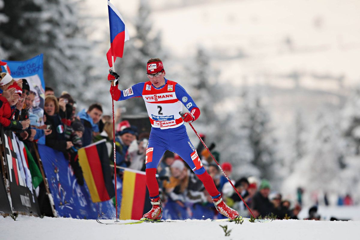 Arrivo di Luca Bauer all'edizione 2010 del Tour de Ski in Val di Fiemme
© Newspower Canon