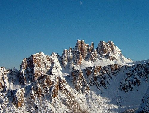 La Croda da Lago  vista dai dintorni del rifugio scoiattoli alla cinque torri 