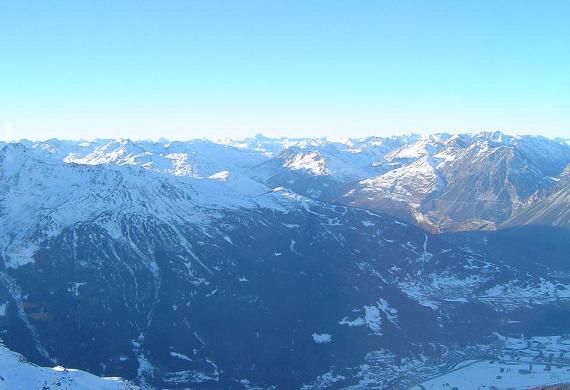 Panorama della Valdisotto da Bormio 3000