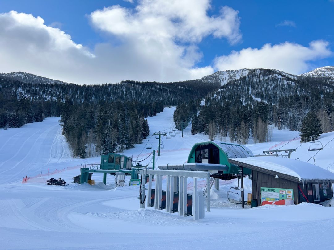 Lee Canyon- Las Vegas Ski Resort, dal 5 al 7 maggio riaprono gli impianti