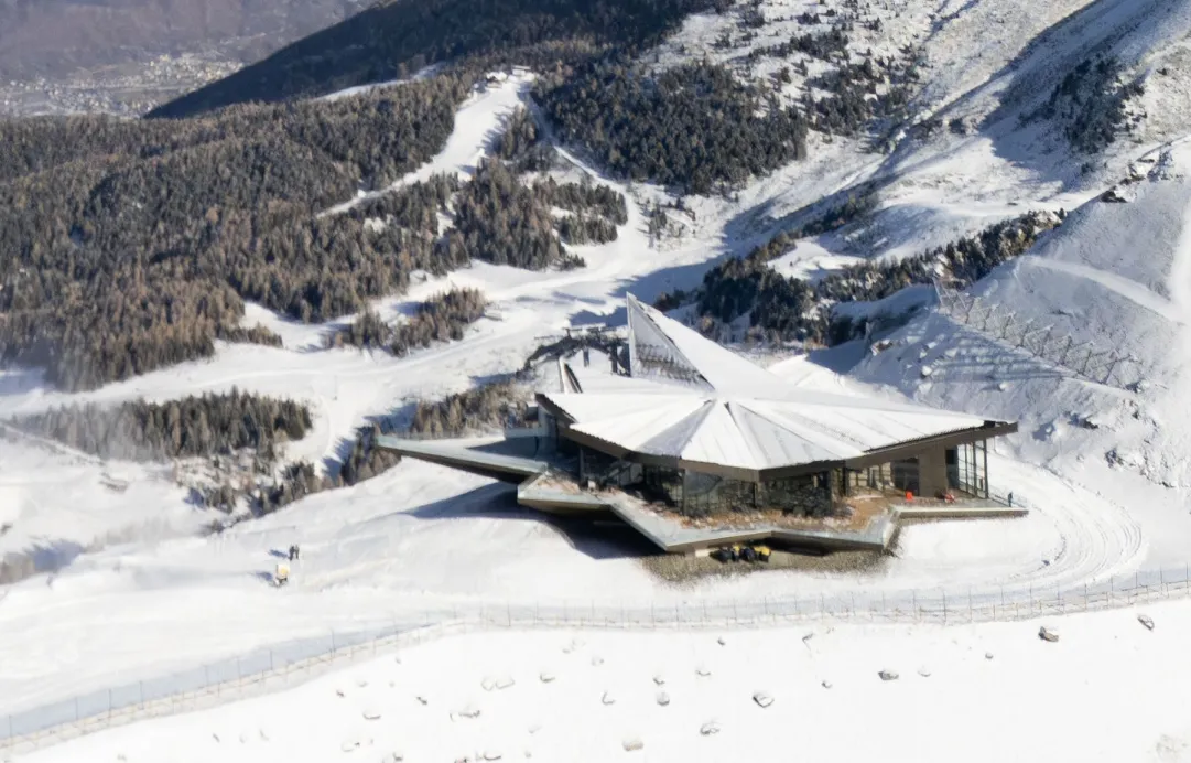 Pila accende il suo domani: la Stella pronta per inaugurare la stagione sciistica