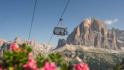 Dolomiti Superski, si lavora per l’apertura estiva di 100 impianti di risalita