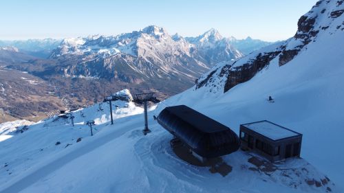 Cortina, nuova seggiovia "Pian Ra Valles-Bus Tofana"
