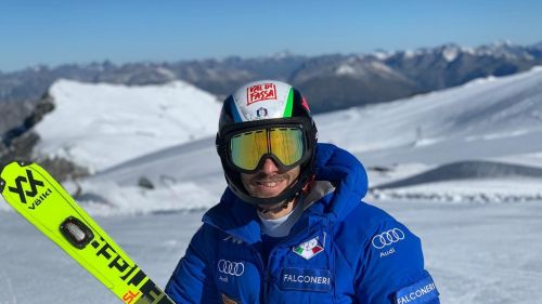 Mikaela Shiffrin in prima linea per la nazionale: raccolti 500mila dollari nell'evento per i St. Louis Blues
