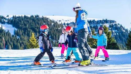 Alpe Cimbra, il comprensorio ideale per le vacanze sulla neve in famiglia