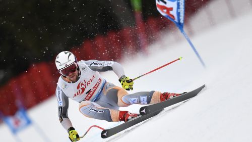 Dressen rovina la festa di Feuz e della Svizzera nella discesa di Saalbach. Miglior azzurro Marsaglia