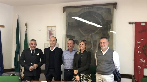 Montecampione, firmato il contratto per la ristrutturazione delle strutture ricettive