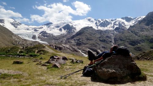 Le escursioni nel Parco dello Stelvio affiancano lo sci estivo nell'offerta dell'Hotel Pirovano