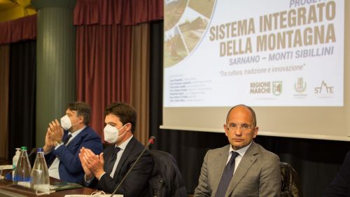 Marche, presentato il progetto per il rilancio di  Sarnano-Sassotetto