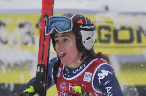 Viktoria Rebensburg vince a Lake Louise davanti a Nicole Delago