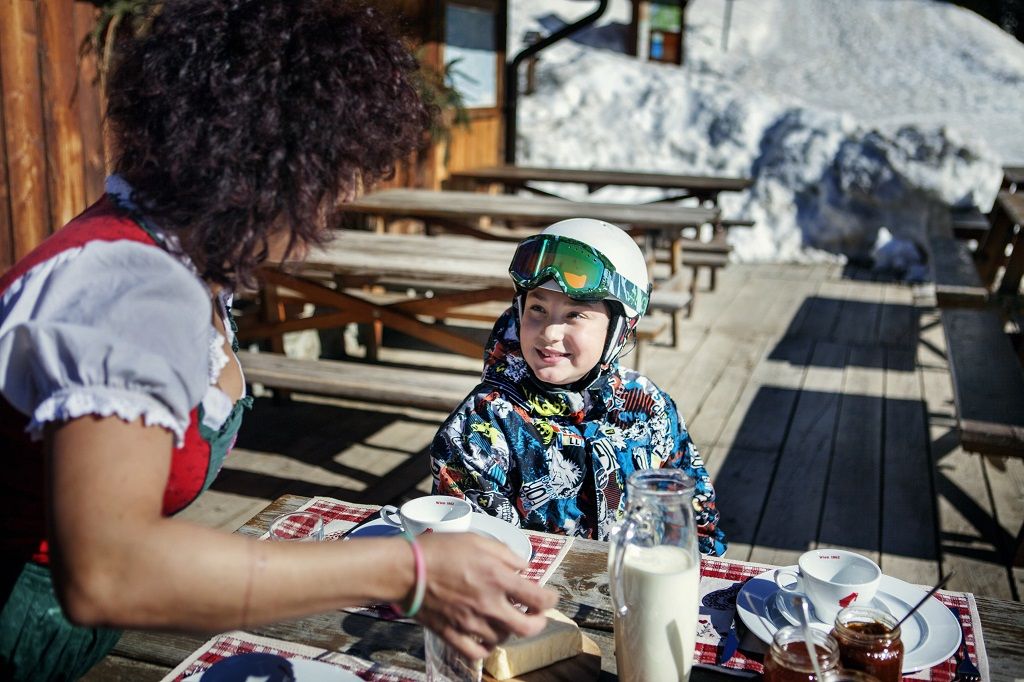 ©trentino   A. Penso   Famiglia Colazione