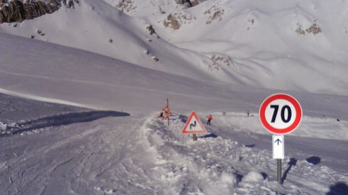 Terremoto scatena 3 valanghe a Campo Imperatore: impianti chiusi