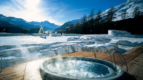 Suvretta House Whirlpool Bearbeitet