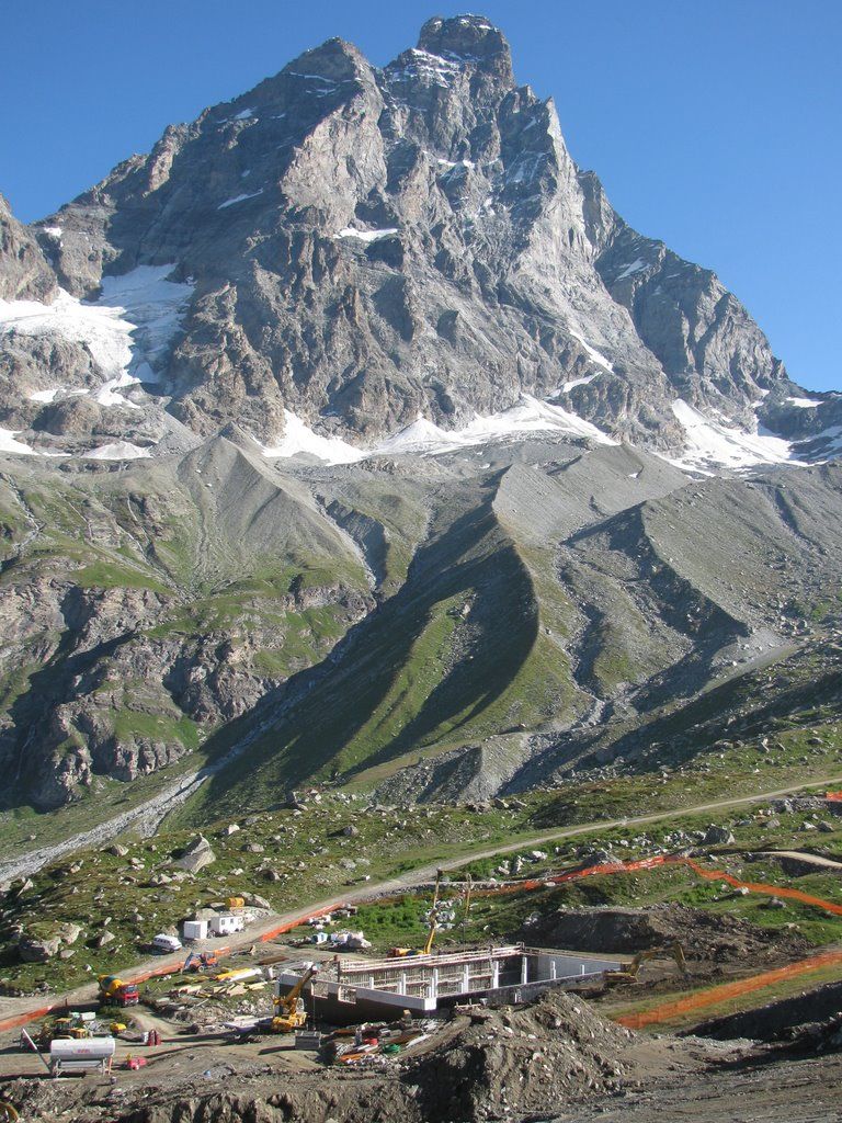 Lavori sotto il Cervino