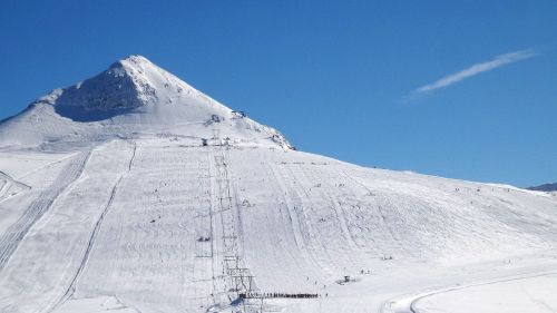 Stelvio, il 7 giugno inizia la stagione dello sci estivo