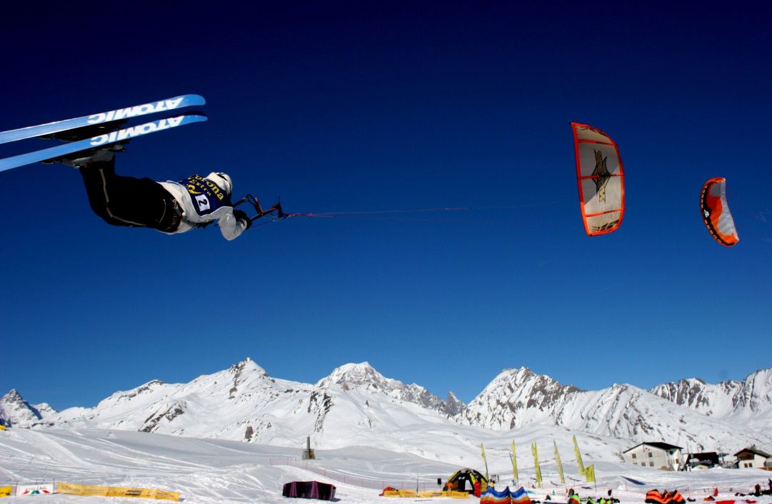 snowkite a La Thuile